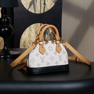 Louis Vuitton OnTheGo Nano